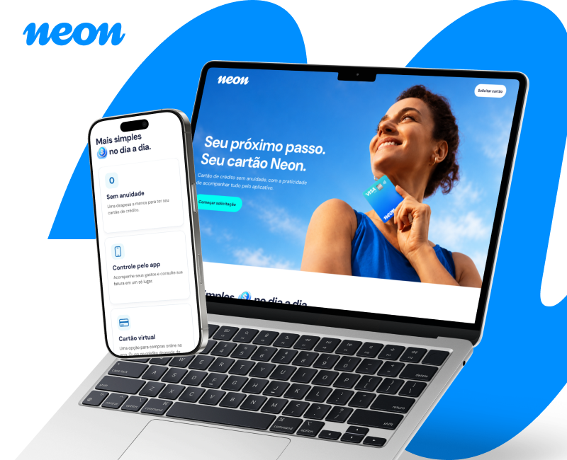 Notebook com a landing page do cartão Neon ao lado de um celular com os benefícios do cartão.